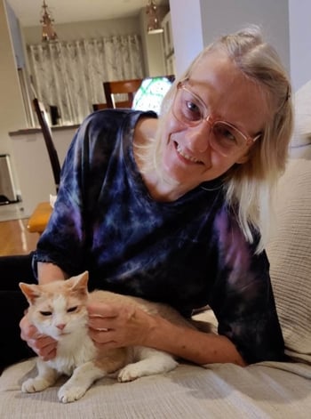 Lynn and her cat ginger