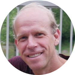 Dr. Scott Weese