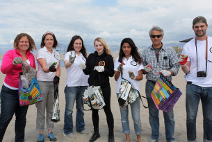 California beach cleanup tackles harmful marine litter 